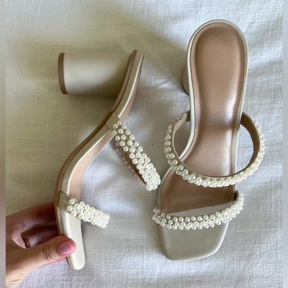 Ivory white & tan pearl embellished beaded strappy open toe heeled sandals heels - Picture 3 of 6